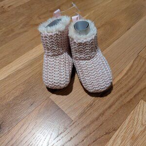 Baby Gap Sherpa Lined Bootie 0-3 Dull Rose Pink NWT